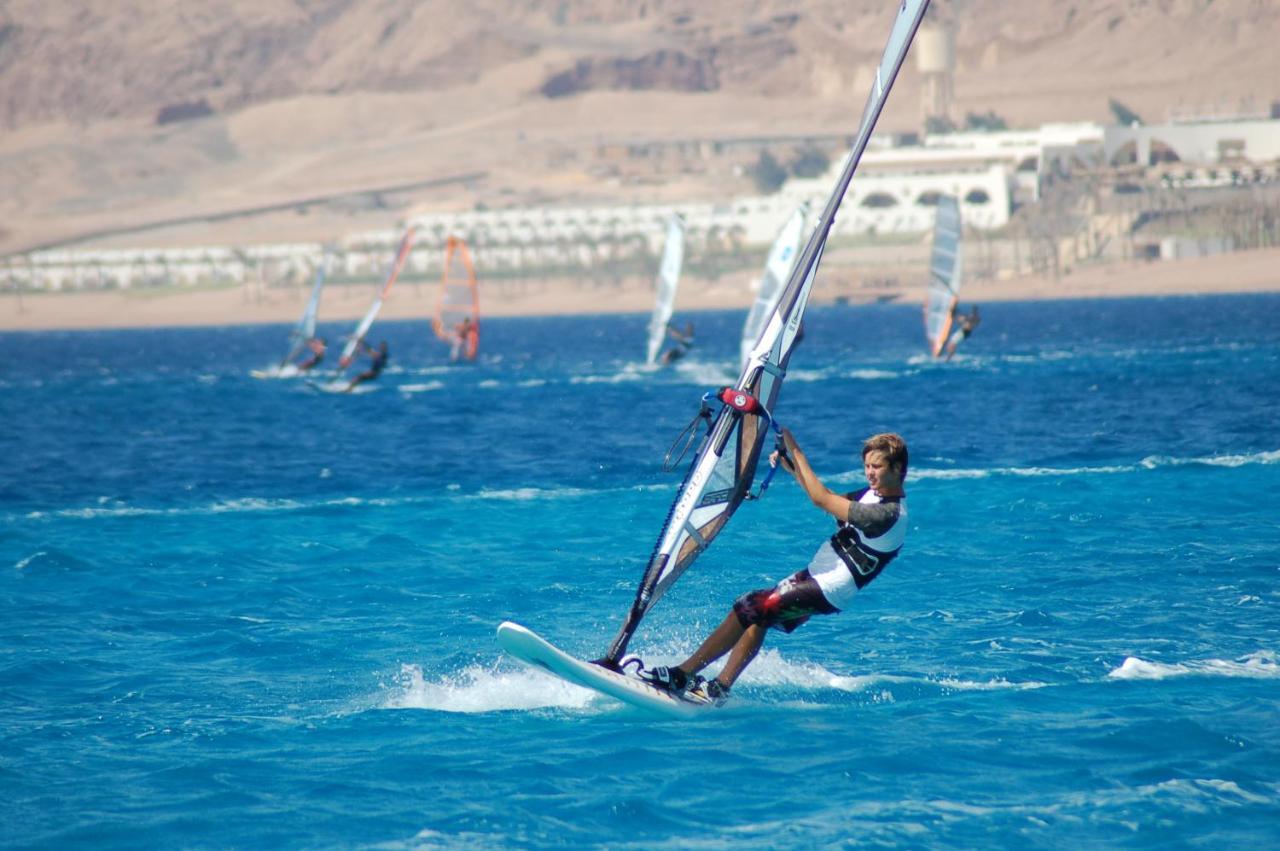Retac Qunay Dahab Resort & Spa Екстериор снимка Windsurfer in El Alamein